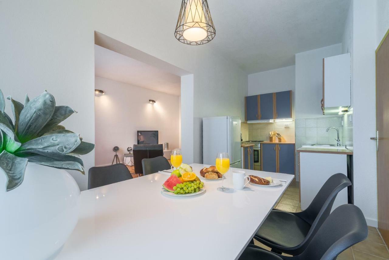 Olive Gardens Apartment Primošten Екстериор снимка