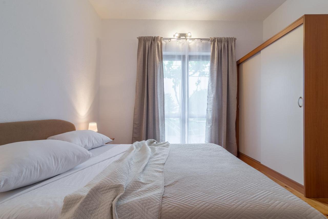 Olive Gardens Apartment Primošten Екстериор снимка